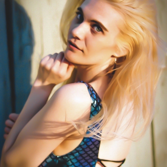 Mermaid One Piece mermaid 🧜‍♀️ - Picture 2 of 2